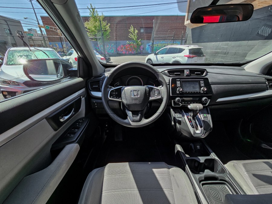 2017 Honda CR-V LX AWD, available for sale in Newark, New Jersey | RT Auto Center LLC. Newark, New Jersey 2017 Honda CR-V LX AWD, available for sale in Newark, New Jersey | RT Auto Center LLC. Newark, New Jersey