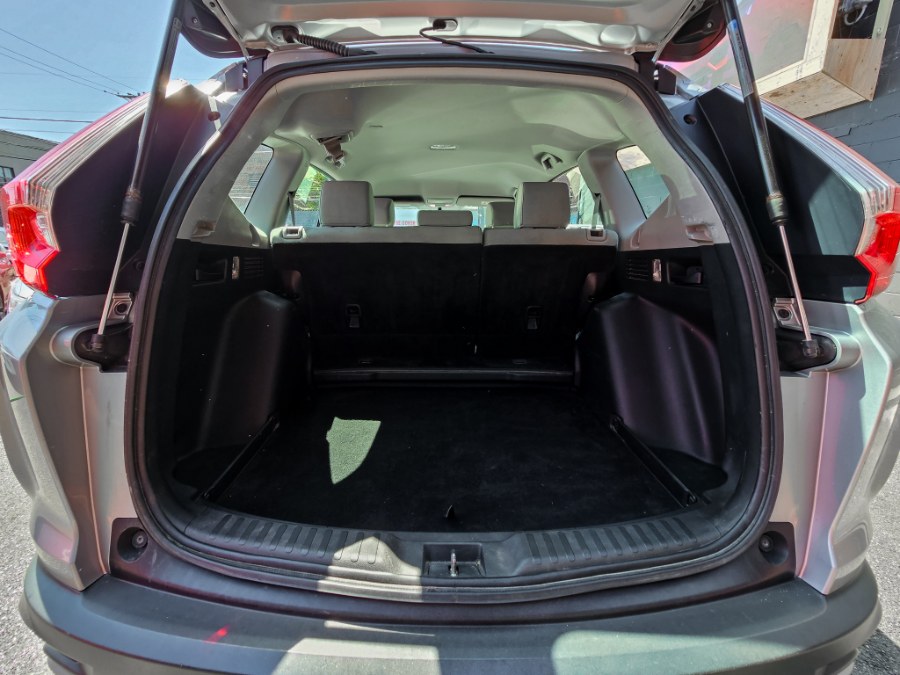 2017 Honda CR-V LX AWD, available for sale in Newark, New Jersey | RT Auto Center LLC. Newark, New Jersey 2017 Honda CR-V LX AWD, available for sale in Newark, New Jersey | RT Auto Center LLC. Newark, New Jersey