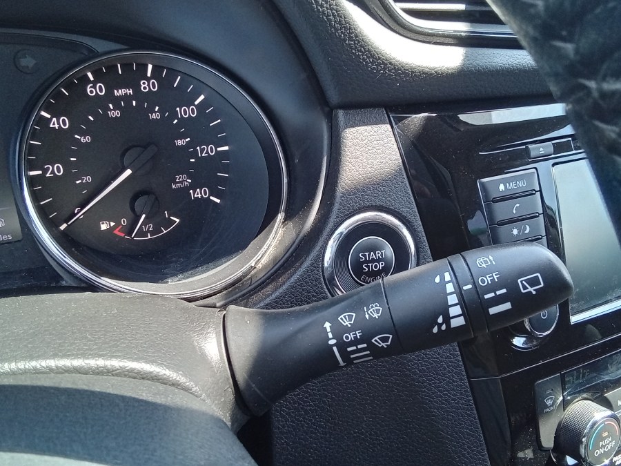 2020 Nissan Rogue AWD SV, available for sale in Irvington, New Jersey | NJ Used Cars Center. Irvington, New Jersey 2020 Nissan Rogue AWD SV, available for sale in Irvington, New Jersey | NJ Used Cars Center. Irvington, New Jersey