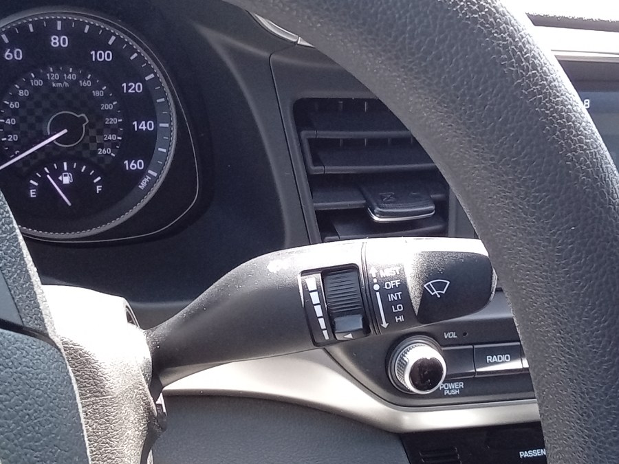 2020 Hyundai Elantra Limited IVT SULEV, available for sale in Irvington, New Jersey | NJ Used Cars Center. Irvington, New Jersey 2020 Hyundai Elantra Limited IVT SULEV, available for sale in Irvington, New Jersey | NJ Used Cars Center. Irvington, New Jersey