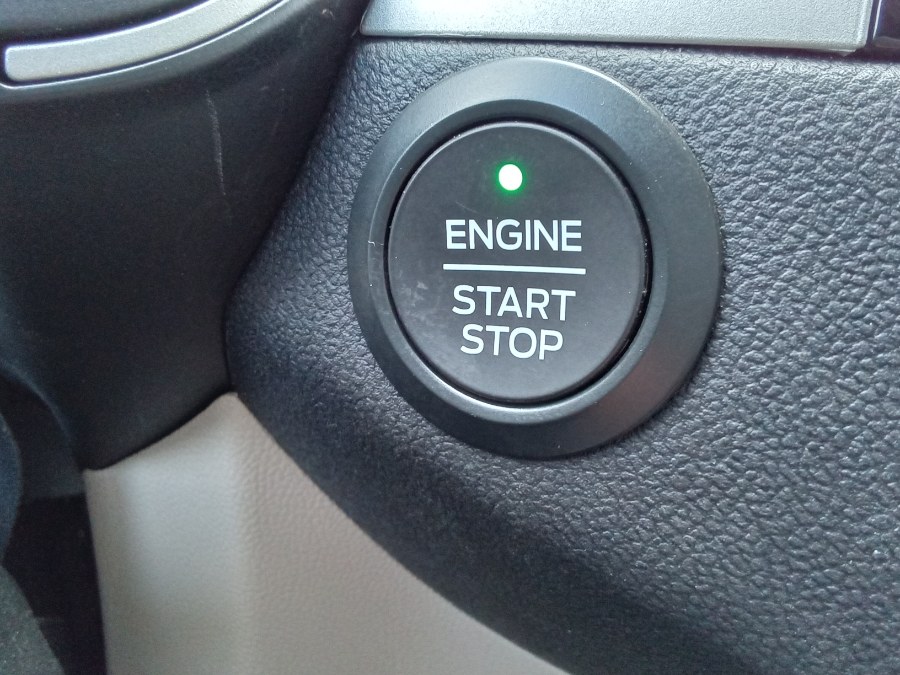 2021 Ford Escape SEL FWD, available for sale in Irvington, New Jersey | NJ Used Cars Center. Irvington, New Jersey 2021 Ford Escape SEL FWD, available for sale in Irvington, New Jersey | NJ Used Cars Center. Irvington, New Jersey