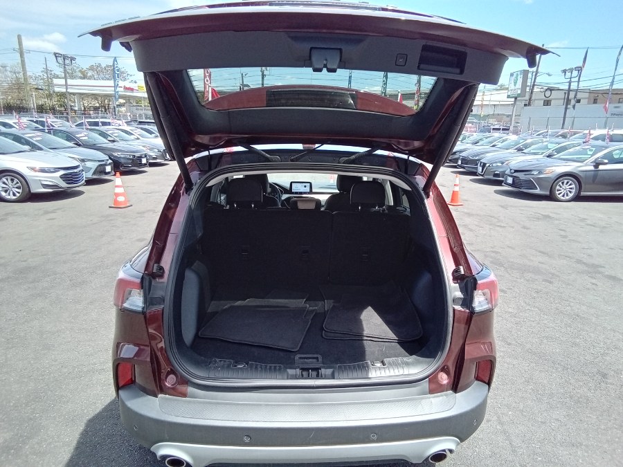 2021 Ford Escape SEL FWD, available for sale in Irvington, New Jersey | NJ Used Cars Center. Irvington, New Jersey 2021 Ford Escape SEL FWD, available for sale in Irvington, New Jersey | NJ Used Cars Center. Irvington, New Jersey