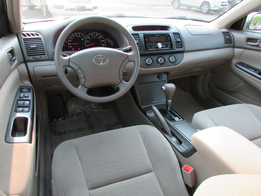 2005 Toyota Camry 4dr Sdn LE Auto, available for sale in East Windsor, Connecticut | United Auto Sales of E Windsor, Inc. East Windsor, Connecticut 2005 Toyota Camry 4dr Sdn LE Auto, available for sale in East Windsor, Connecticut | United Auto Sales of E Windsor, Inc. East Windsor, Connecticut