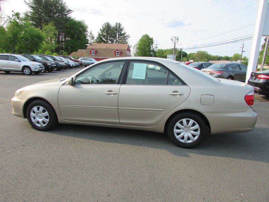 2005 Toyota Camry 4dr Sdn LE Auto, available for sale in East Windsor, Connecticut | United Auto Sales of E Windsor, Inc. East Windsor, Connecticut 2005 Toyota Camry 4dr Sdn LE Auto, available for sale in East Windsor, Connecticut | United Auto Sales of E Windsor, Inc. East Windsor, Connecticut