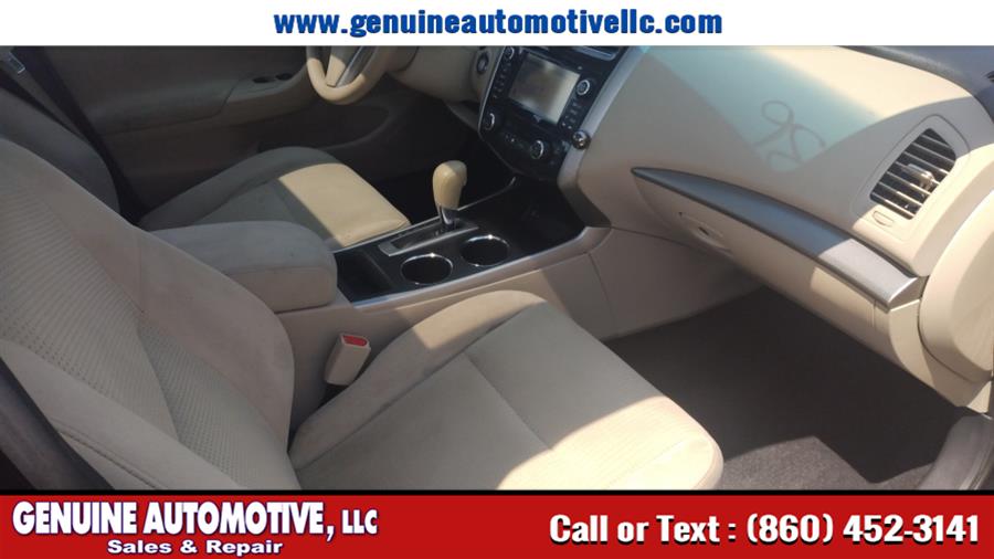 2015 Nissan Altima 4dr Sdn I4 2.5 S, available for sale in East Hartford, Connecticut | Genuine Automotive LLC. East Hartford, Connecticut 2015 Nissan Altima 4dr Sdn I4 2.5 S, available for sale in East Hartford, Connecticut | Genuine Automotive LLC. East Hartford, Connecticut