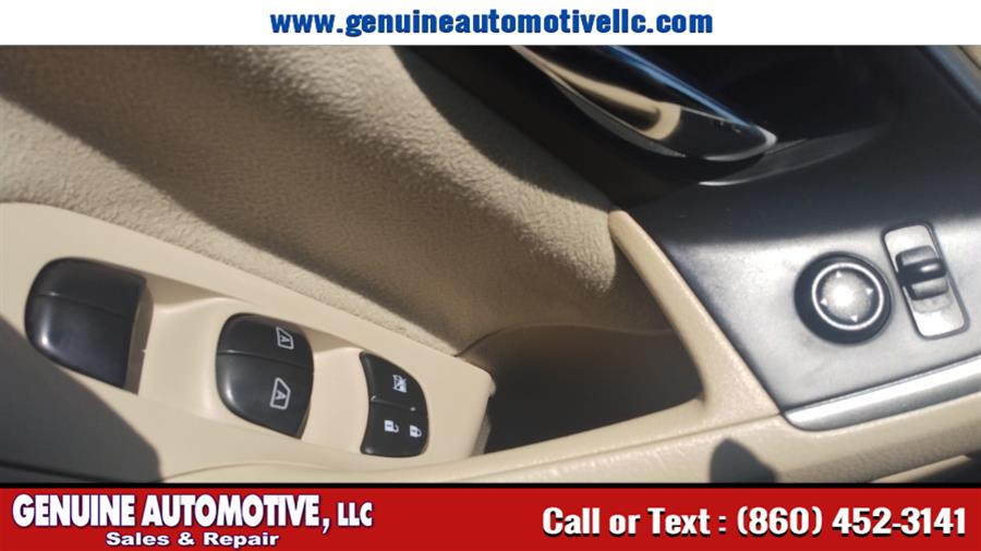 2015 Nissan Altima 4dr Sdn I4 2.5 S, available for sale in East Hartford, Connecticut | Genuine Automotive LLC. East Hartford, Connecticut 2015 Nissan Altima 4dr Sdn I4 2.5 S, available for sale in East Hartford, Connecticut | Genuine Automotive LLC. East Hartford, Connecticut