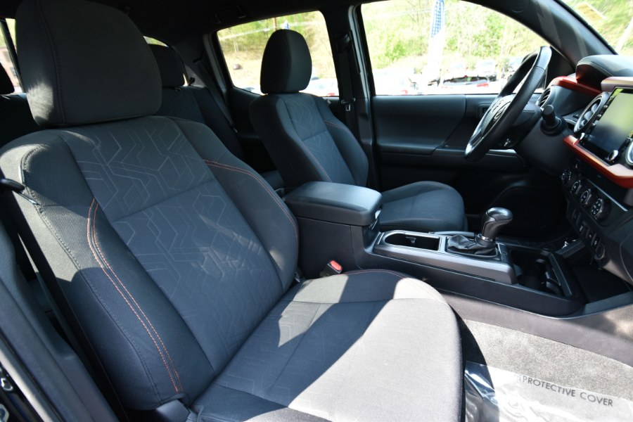 2020 Toyota Tacoma 4WD TRD Sport Double Cab 5'' Bed V6 AT, available for sale in Waterbury, Connecticut | Highline Car Connection. Waterbury, Connecticut 2020 Toyota Tacoma 4WD TRD Sport Double Cab 5'' Bed V6 AT, available for sale in Waterbury, Connecticut | Highline Car Connection. Waterbury, Connecticut