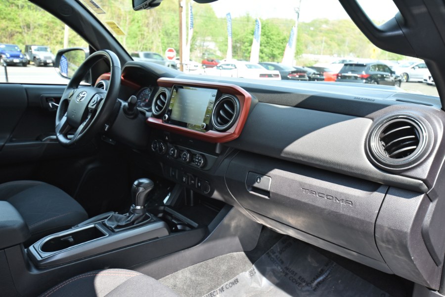 2020 Toyota Tacoma 4WD TRD Sport Double Cab 5'' Bed V6 AT, available for sale in Waterbury, Connecticut | Highline Car Connection. Waterbury, Connecticut 2020 Toyota Tacoma 4WD TRD Sport Double Cab 5'' Bed V6 AT, available for sale in Waterbury, Connecticut | Highline Car Connection. Waterbury, Connecticut