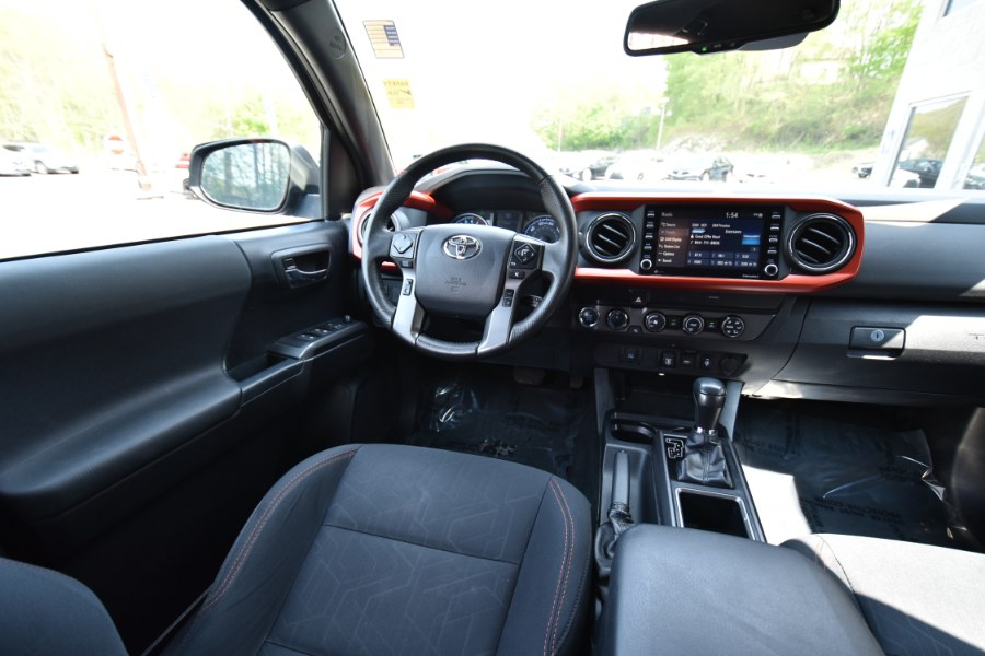 2020 Toyota Tacoma 4WD TRD Sport Double Cab 5'' Bed V6 AT, available for sale in Waterbury, Connecticut | Highline Car Connection. Waterbury, Connecticut 2020 Toyota Tacoma 4WD TRD Sport Double Cab 5'' Bed V6 AT, available for sale in Waterbury, Connecticut | Highline Car Connection. Waterbury, Connecticut