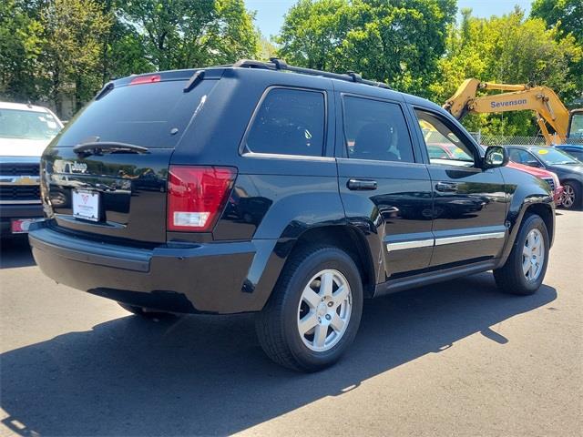 2010 Jeep Grand Cherokee Laredo, available for sale in Stratford, Connecticut | Wiz Leasing Inc. Stratford, Connecticut 2010 Jeep Grand Cherokee Laredo, available for sale in Stratford, Connecticut | Wiz Leasing Inc. Stratford, Connecticut