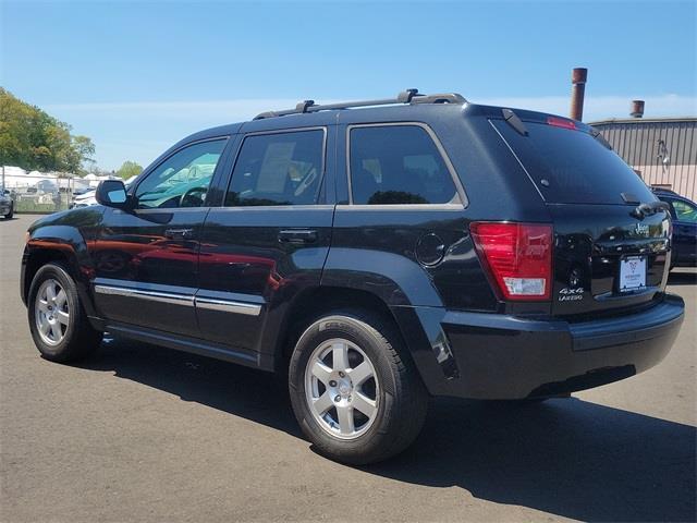 2010 Jeep Grand Cherokee Laredo, available for sale in Stratford, Connecticut | Wiz Leasing Inc. Stratford, Connecticut 2010 Jeep Grand Cherokee Laredo, available for sale in Stratford, Connecticut | Wiz Leasing Inc. Stratford, Connecticut