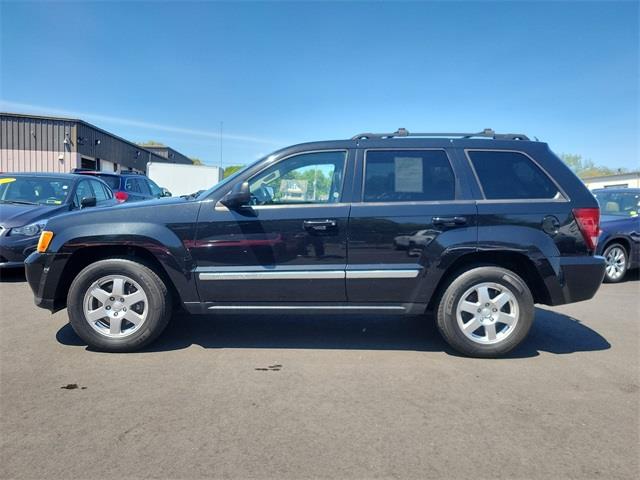 2010 Jeep Grand Cherokee Laredo, available for sale in Stratford, Connecticut | Wiz Leasing Inc. Stratford, Connecticut 2010 Jeep Grand Cherokee Laredo, available for sale in Stratford, Connecticut | Wiz Leasing Inc. Stratford, Connecticut