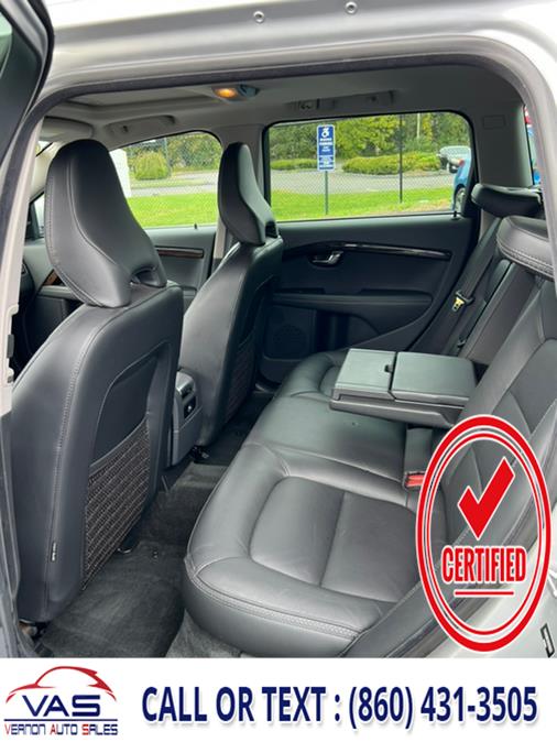 2016 Volvo XC70 AWD 4dr Wgn T5 Premier, available for sale in Manchester, Connecticut | Vernon Auto Sale & Service. Manchester, Connecticut 2016 Volvo XC70 AWD 4dr Wgn T5 Premier, available for sale in Manchester, Connecticut | Vernon Auto Sale & Service. Manchester, Connecticut