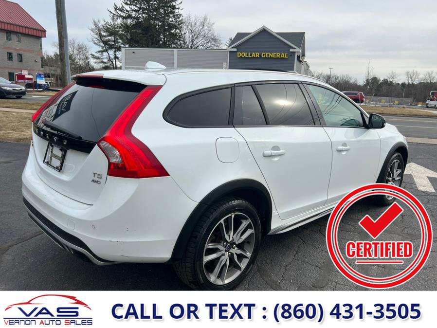 2015 Volvo V60 Cross Country 2015.5 4dr Wgn T5 AWD, available for sale in Manchester, Connecticut | Vernon Auto Sale & Service. Manchester, Connecticut 2015 Volvo V60 Cross Country 2015.5 4dr Wgn T5 AWD, available for sale in Manchester, Connecticut | Vernon Auto Sale & Service. Manchester, Connecticut