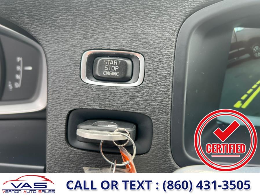 2015 Volvo V60 Cross Country 2015.5 4dr Wgn T5 AWD, available for sale in Manchester, Connecticut | Vernon Auto Sale & Service. Manchester, Connecticut 2015 Volvo V60 Cross Country 2015.5 4dr Wgn T5 AWD, available for sale in Manchester, Connecticut | Vernon Auto Sale & Service. Manchester, Connecticut