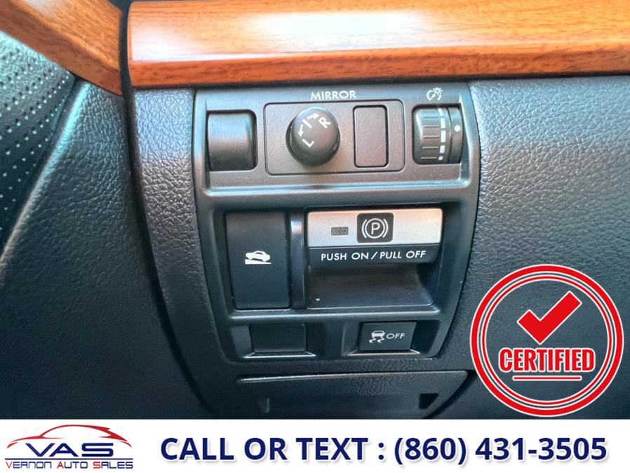 2013 Subaru Outback 4dr Wgn H6 Auto 3.6R Limited, available for sale in Manchester, Connecticut | Vernon Auto Sale & Service. Manchester, Connecticut 2013 Subaru Outback 4dr Wgn H6 Auto 3.6R Limited, available for sale in Manchester, Connecticut | Vernon Auto Sale & Service. Manchester, Connecticut