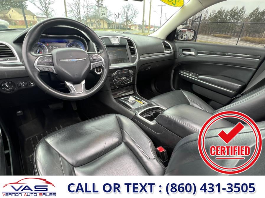 2016 Chrysler 300 4dr Sdn Limited AWD, available for sale in Manchester, Connecticut | Vernon Auto Sale & Service. Manchester, Connecticut 2016 Chrysler 300 4dr Sdn Limited AWD, available for sale in Manchester, Connecticut | Vernon Auto Sale & Service. Manchester, Connecticut