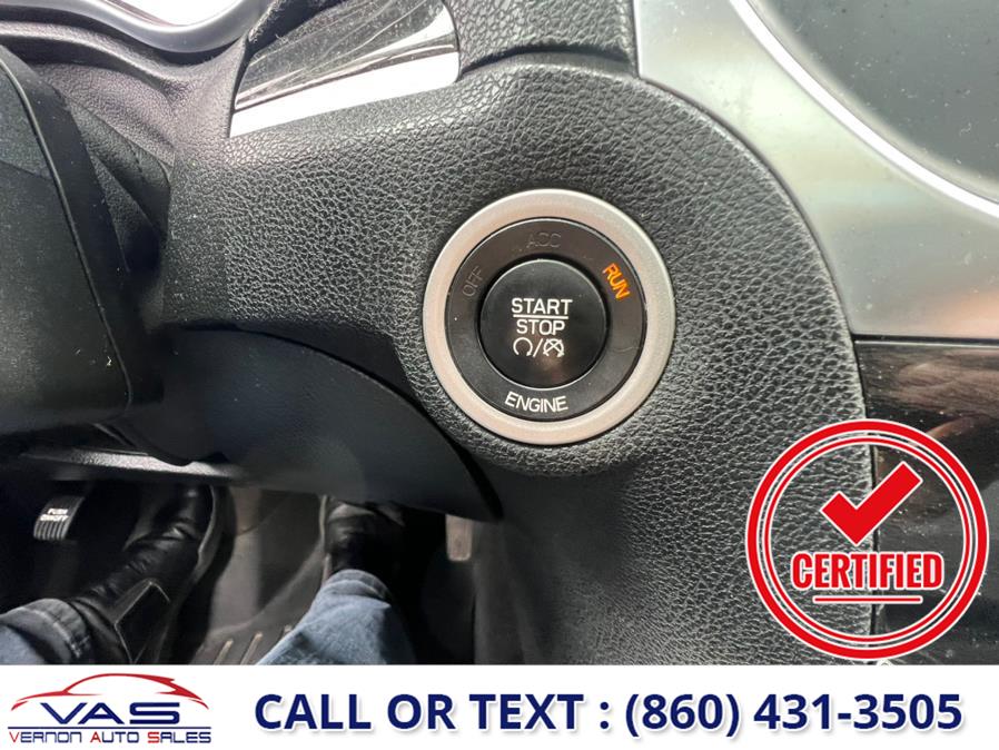 2016 Chrysler 300 4dr Sdn Limited AWD, available for sale in Manchester, Connecticut | Vernon Auto Sale & Service. Manchester, Connecticut 2016 Chrysler 300 4dr Sdn Limited AWD, available for sale in Manchester, Connecticut | Vernon Auto Sale & Service. Manchester, Connecticut
