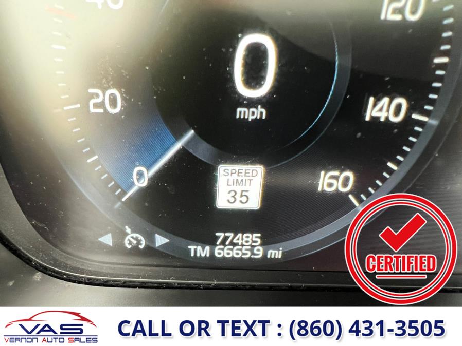 2016 Volvo XC90 AWD 4dr T5 Momentum, available for sale in Manchester, Connecticut | Vernon Auto Sale & Service. Manchester, Connecticut 2016 Volvo XC90 AWD 4dr T5 Momentum, available for sale in Manchester, Connecticut | Vernon Auto Sale & Service. Manchester, Connecticut