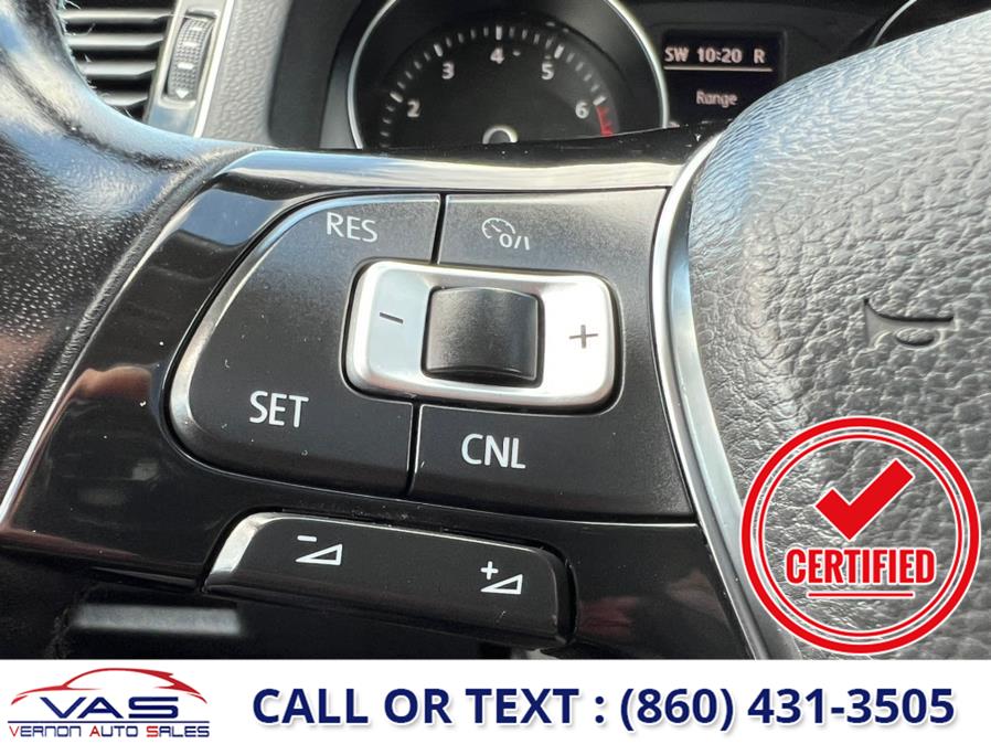 2017 Volkswagen Passat 1.8T SE Auto, available for sale in Manchester, Connecticut | Vernon Auto Sale & Service. Manchester, Connecticut 2017 Volkswagen Passat 1.8T SE Auto, available for sale in Manchester, Connecticut | Vernon Auto Sale & Service. Manchester, Connecticut