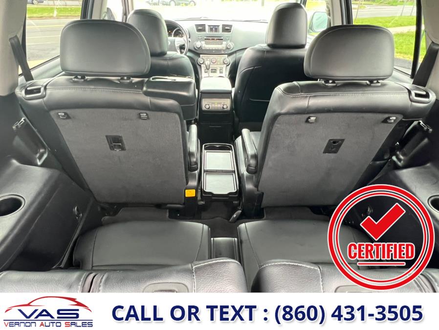 2011 Toyota Highlander 4WD 4dr V6 SE, available for sale in Manchester, Connecticut | Vernon Auto Sale & Service. Manchester, Connecticut 2011 Toyota Highlander 4WD 4dr V6 SE, available for sale in Manchester, Connecticut | Vernon Auto Sale & Service. Manchester, Connecticut