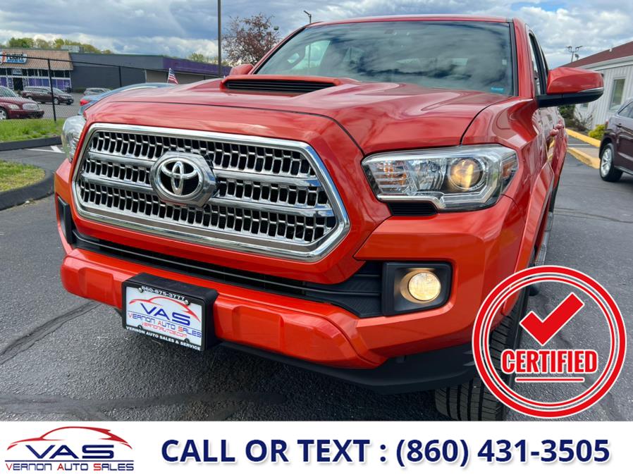 2017 Toyota Tacoma TRD Off Road Double Cab 5'' Bed V6 4x4 AT (Natl), available for sale in Manchester, Connecticut | Vernon Auto Sale & Service. Manchester, Connecticut 2017 Toyota Tacoma TRD Off Road Double Cab 5'' Bed V6 4x4 AT (Natl), available for sale in Manchester, Connecticut | Vernon Auto Sale & Service. Manchester, Connecticut