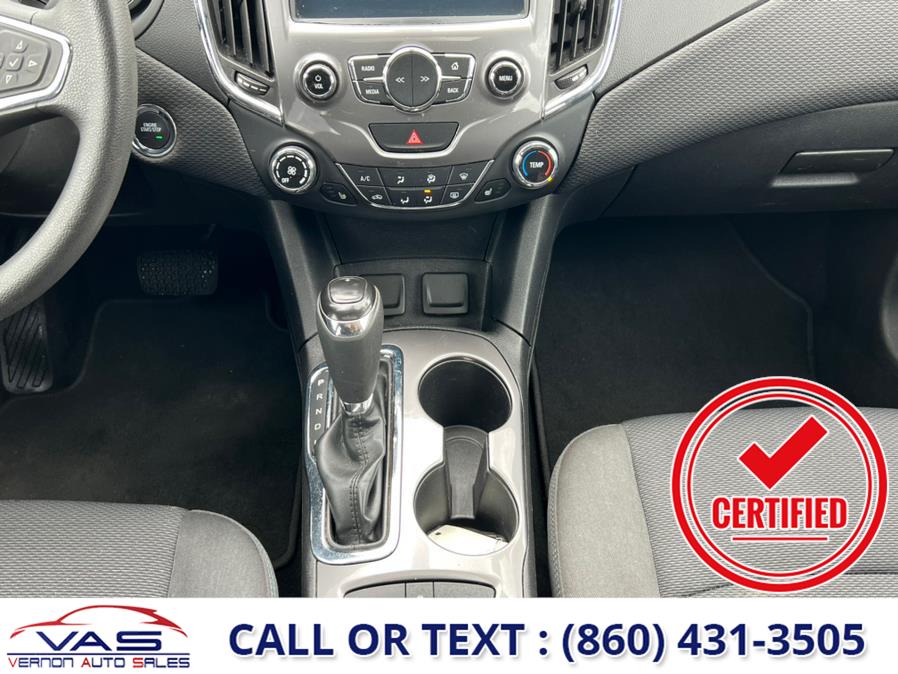 2017 Chevrolet Cruze 4dr HB 1.4L LT w/1SD, available for sale in Manchester, Connecticut | Vernon Auto Sale & Service. Manchester, Connecticut 2017 Chevrolet Cruze 4dr HB 1.4L LT w/1SD, available for sale in Manchester, Connecticut | Vernon Auto Sale & Service. Manchester, Connecticut