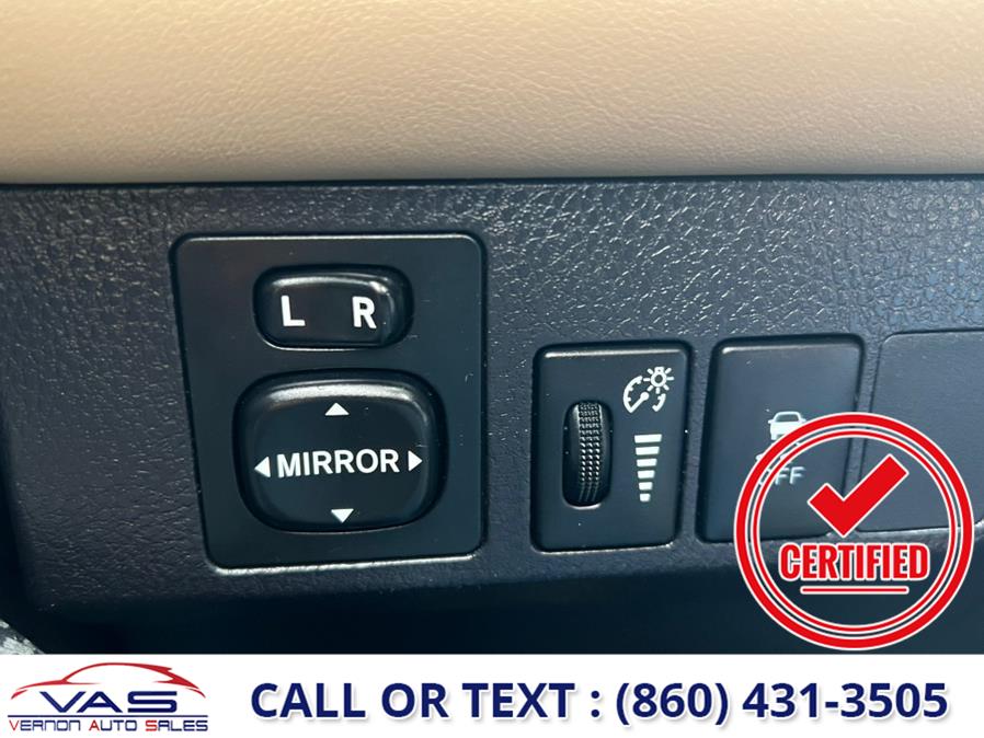 2014 Toyota RAV4 AWD 4dr Limited (Natl), available for sale in Manchester, Connecticut | Vernon Auto Sale & Service. Manchester, Connecticut 2014 Toyota RAV4 AWD 4dr Limited (Natl), available for sale in Manchester, Connecticut | Vernon Auto Sale & Service. Manchester, Connecticut