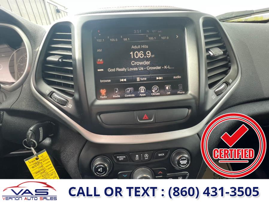 2016 Jeep Cherokee 4WD 4dr Trailhawk, available for sale in Manchester, Connecticut | Vernon Auto Sale & Service. Manchester, Connecticut 2016 Jeep Cherokee 4WD 4dr Trailhawk, available for sale in Manchester, Connecticut | Vernon Auto Sale & Service. Manchester, Connecticut