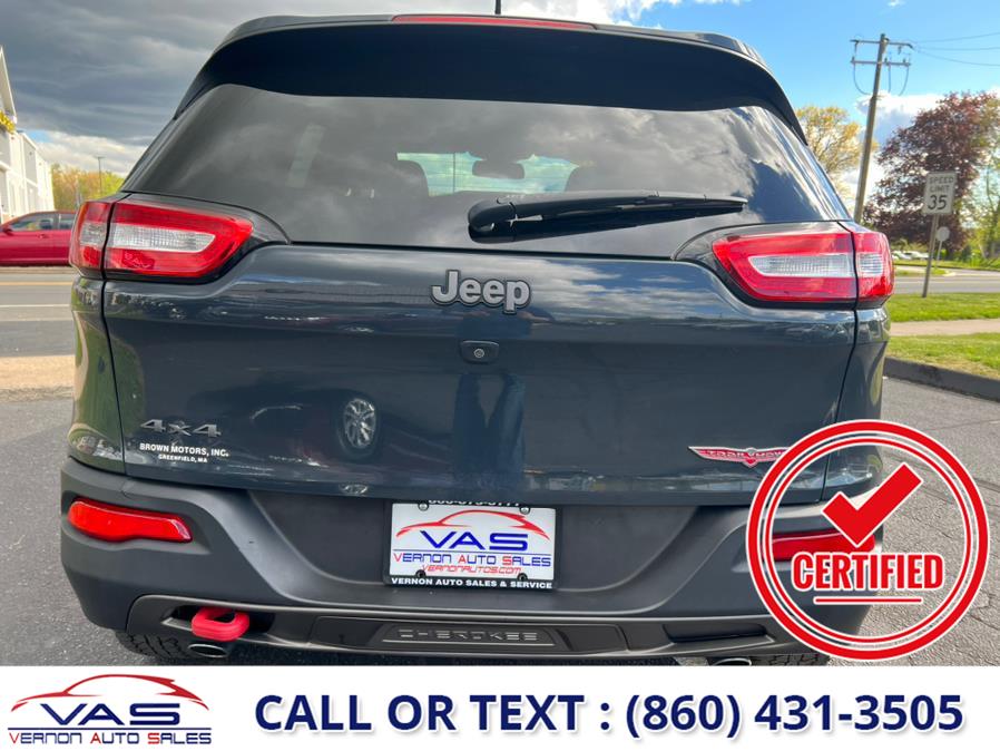 2016 Jeep Cherokee 4WD 4dr Trailhawk, available for sale in Manchester, Connecticut | Vernon Auto Sale & Service. Manchester, Connecticut 2016 Jeep Cherokee 4WD 4dr Trailhawk, available for sale in Manchester, Connecticut | Vernon Auto Sale & Service. Manchester, Connecticut