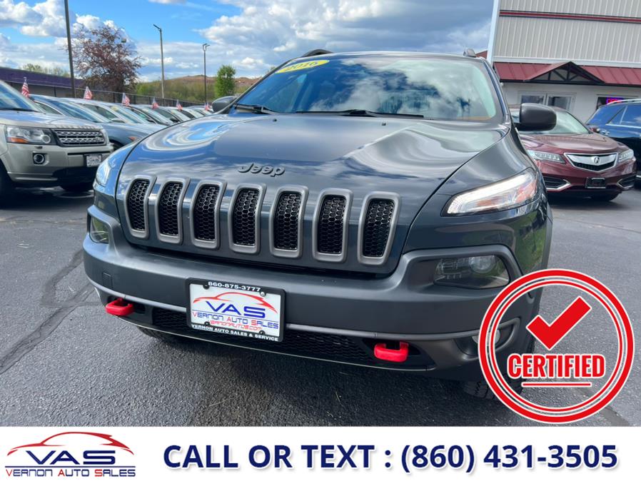 2016 Jeep Cherokee 4WD 4dr Trailhawk, available for sale in Manchester, Connecticut | Vernon Auto Sale & Service. Manchester, Connecticut 2016 Jeep Cherokee 4WD 4dr Trailhawk, available for sale in Manchester, Connecticut | Vernon Auto Sale & Service. Manchester, Connecticut
