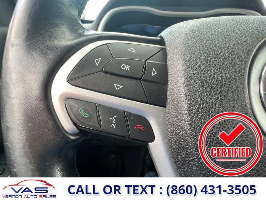 2016 Jeep Cherokee 4WD 4dr Trailhawk, available for sale in Manchester, Connecticut | Vernon Auto Sale & Service. Manchester, Connecticut 2016 Jeep Cherokee 4WD 4dr Trailhawk, available for sale in Manchester, Connecticut | Vernon Auto Sale & Service. Manchester, Connecticut