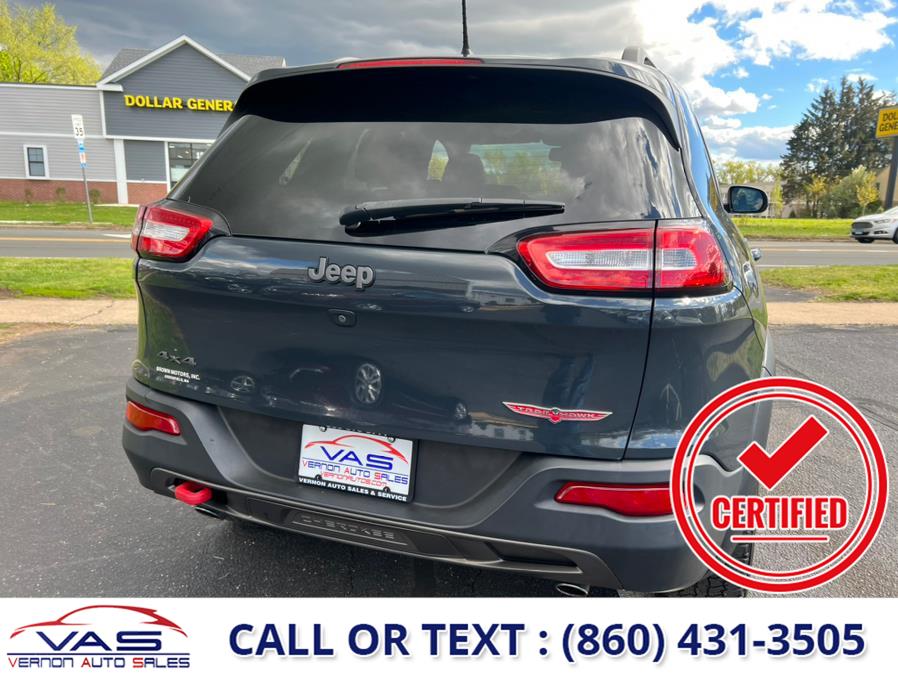 2016 Jeep Cherokee 4WD 4dr Trailhawk, available for sale in Manchester, Connecticut | Vernon Auto Sale & Service. Manchester, Connecticut 2016 Jeep Cherokee 4WD 4dr Trailhawk, available for sale in Manchester, Connecticut | Vernon Auto Sale & Service. Manchester, Connecticut