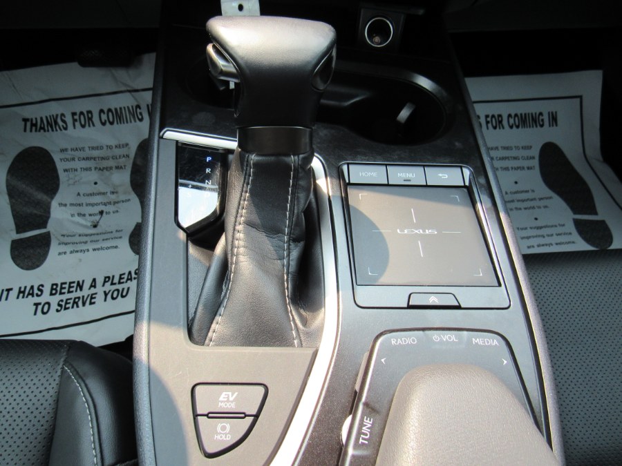 2019 Lexus UX250H Base, available for sale in Worcester, Massachusetts | Hilario's Auto Sales Inc.. Worcester, Massachusetts 2019 Lexus UX250H Base, available for sale in Worcester, Massachusetts | Hilario's Auto Sales Inc.. Worcester, Massachusetts