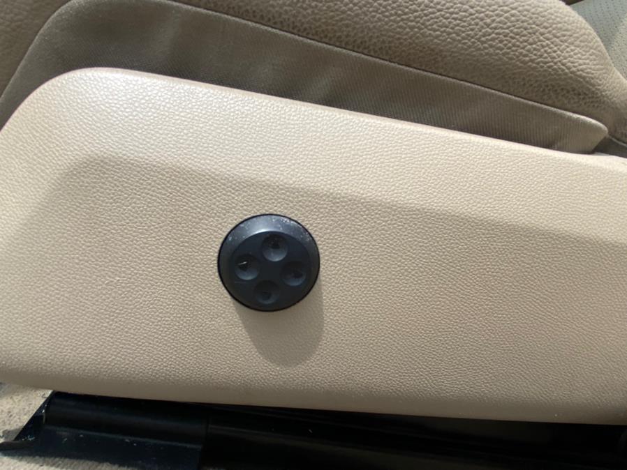 2010 Mercedes-Benz E-Class BASE, available for sale in Bridgeport, Connecticut | CT Auto. Bridgeport, Connecticut 2010 Mercedes-Benz E-Class BASE, available for sale in Bridgeport, Connecticut | CT Auto. Bridgeport, Connecticut