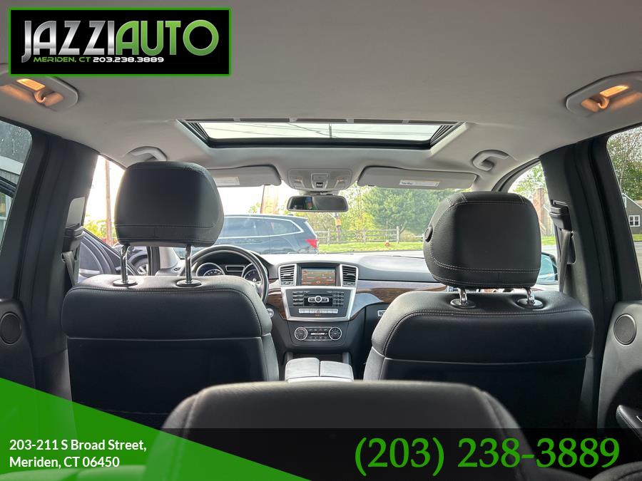 2013 Mercedes-Benz M-Class 4MATIC 4dr ML 350, available for sale in Meriden, Connecticut | Jazzi Auto Sales LLC. Meriden, Connecticut 2013 Mercedes-Benz M-Class 4MATIC 4dr ML 350, available for sale in Meriden, Connecticut | Jazzi Auto Sales LLC. Meriden, Connecticut