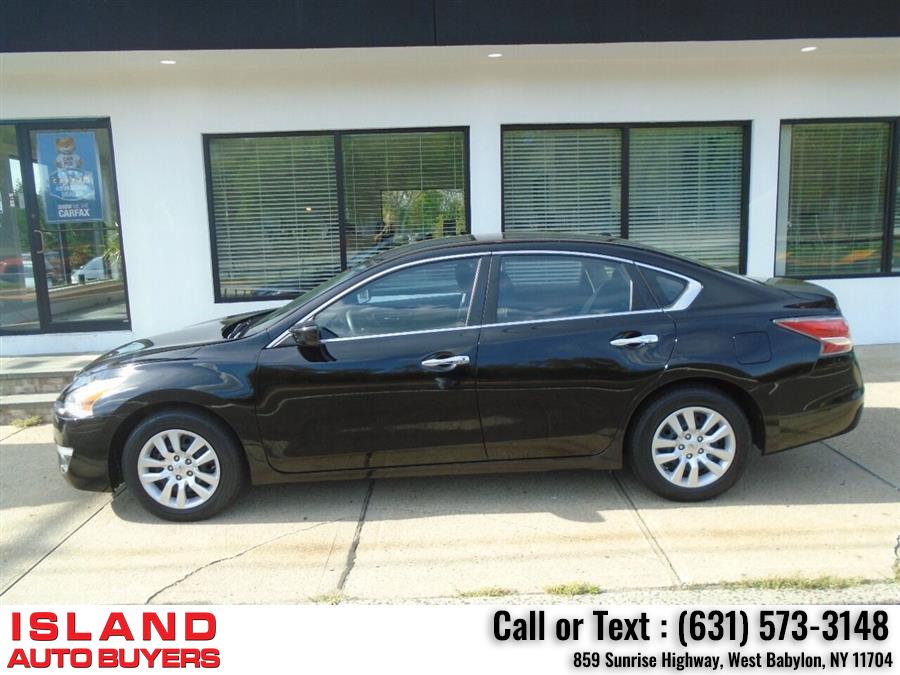 2015 Nissan Altima 2.5 S 4dr Sedan, available for sale in West Babylon, New York | Island Auto Buyers. West Babylon, New York 2015 Nissan Altima 2.5 S 4dr Sedan, available for sale in West Babylon, New York | Island Auto Buyers. West Babylon, New York