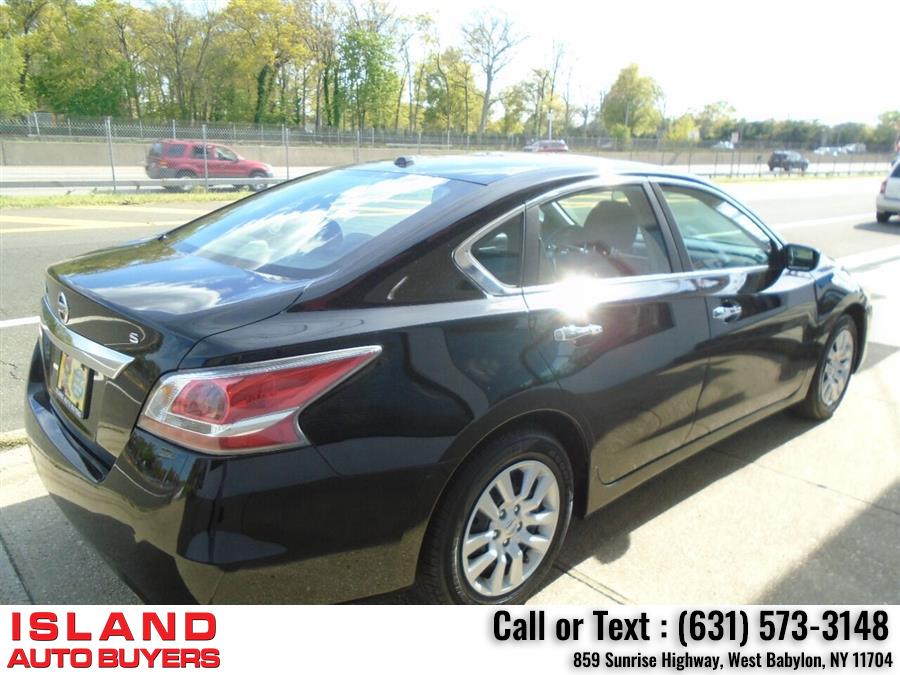 2015 Nissan Altima 2.5 S 4dr Sedan, available for sale in West Babylon, New York | Island Auto Buyers. West Babylon, New York 2015 Nissan Altima 2.5 S 4dr Sedan, available for sale in West Babylon, New York | Island Auto Buyers. West Babylon, New York