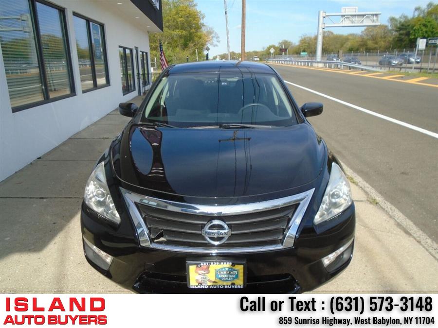 2015 Nissan Altima 2.5 S 4dr Sedan, available for sale in West Babylon, New York | Island Auto Buyers. West Babylon, New York 2015 Nissan Altima 2.5 S 4dr Sedan, available for sale in West Babylon, New York | Island Auto Buyers. West Babylon, New York