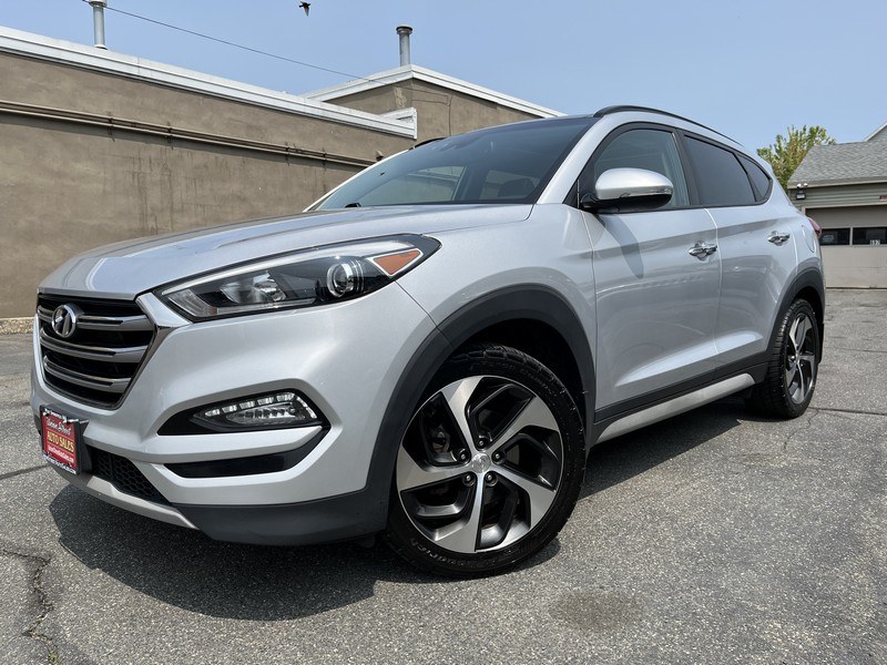 2017 Hyundai Tucson Limited Ultimate AWD, available for sale in West Springfield, Massachusetts | Union Street Auto Sales. West Springfield, Massachusetts 2017 Hyundai Tucson Limited Ultimate AWD, available for sale in West Springfield, Massachusetts | Union Street Auto Sales. West Springfield, Massachusetts
