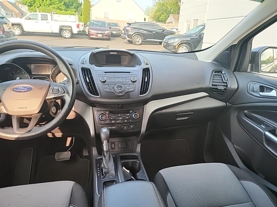 2017 Ford Escape SE 4WD, available for sale in Hartford, Connecticut | Lex Autos LLC. Hartford, Connecticut 2017 Ford Escape SE 4WD, available for sale in Hartford, Connecticut | Lex Autos LLC. Hartford, Connecticut