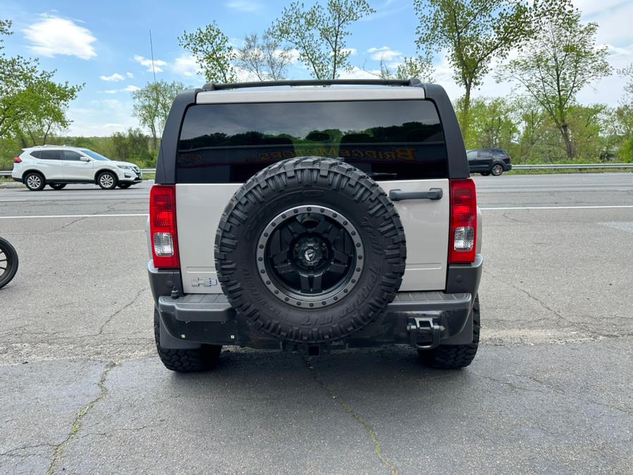 2006 HUMMER H3 4dr 4WD SUV, available for sale in Derby, Connecticut | Bridge Motors LLC. Derby, Connecticut 2006 HUMMER H3 4dr 4WD SUV, available for sale in Derby, Connecticut | Bridge Motors LLC. Derby, Connecticut