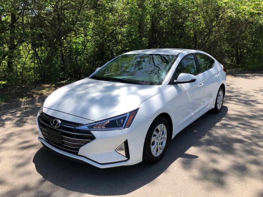 2019 Hyundai Elantra SE Manual, available for sale in Beavercreek, Ohio | Wholesale Direct Motors. Beavercreek, Ohio 2019 Hyundai Elantra SE Manual, available for sale in Beavercreek, Ohio | Wholesale Direct Motors. Beavercreek, Ohio