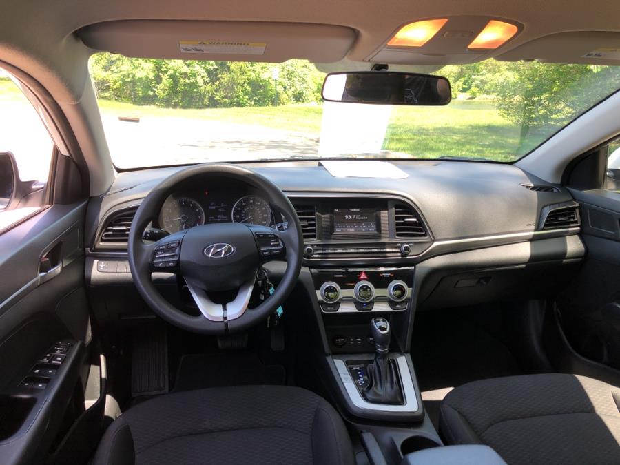 2019 Hyundai Elantra SE Manual, available for sale in Beavercreek, Ohio | Wholesale Direct Motors. Beavercreek, Ohio 2019 Hyundai Elantra SE Manual, available for sale in Beavercreek, Ohio | Wholesale Direct Motors. Beavercreek, Ohio