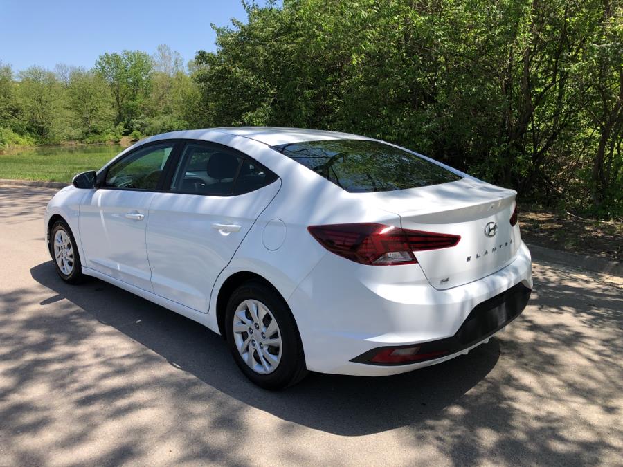 2019 Hyundai Elantra SE Manual, available for sale in Beavercreek, Ohio | Wholesale Direct Motors. Beavercreek, Ohio 2019 Hyundai Elantra SE Manual, available for sale in Beavercreek, Ohio | Wholesale Direct Motors. Beavercreek, Ohio
