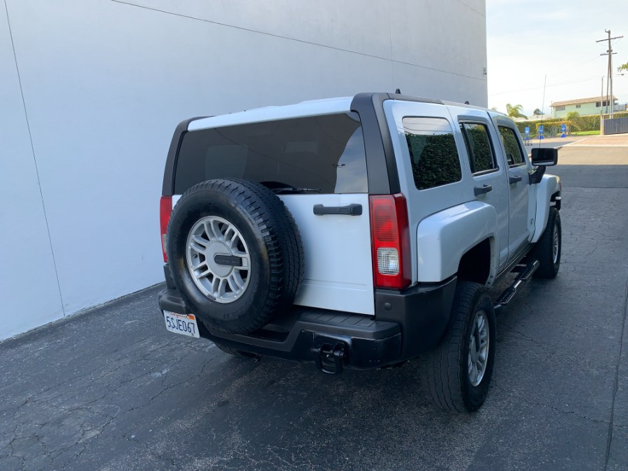 2006 HUMMER H3 4dr 4WD SUV, available for sale in Garden Grove, California | Speedline Motors. Garden Grove, California 2006 HUMMER H3 4dr 4WD SUV, available for sale in Garden Grove, California | Speedline Motors. Garden Grove, California