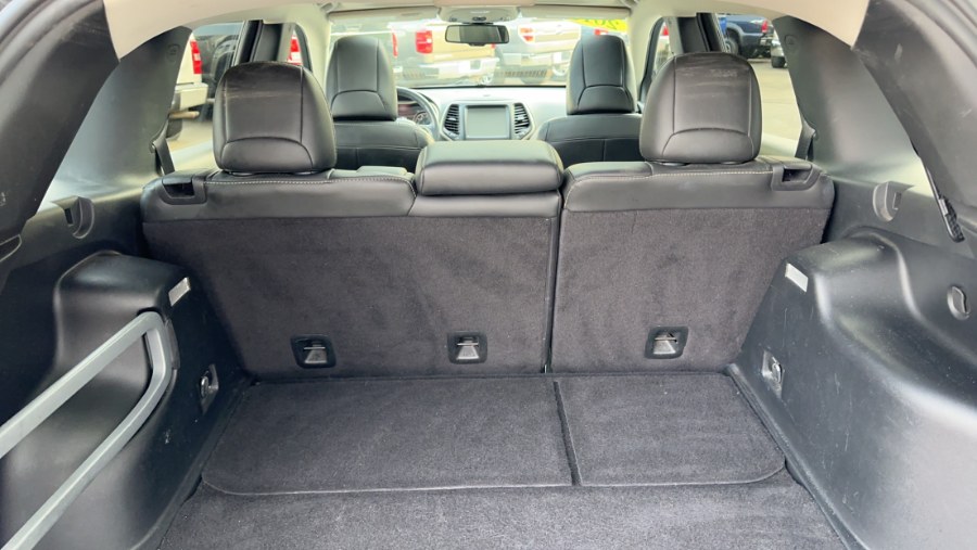 2015 Jeep Cherokee 4WD 4dr Limited, available for sale in Waterbury, Connecticut | West End Automotive Center. Waterbury, Connecticut 2015 Jeep Cherokee 4WD 4dr Limited, available for sale in Waterbury, Connecticut | West End Automotive Center. Waterbury, Connecticut