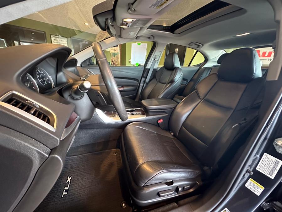 2015 Acura TLX 4dr Sdn SH-AWD V6 Tech, available for sale in West Hartford, Connecticut | AutoMax. West Hartford, Connecticut 2015 Acura TLX 4dr Sdn SH-AWD V6 Tech, available for sale in West Hartford, Connecticut | AutoMax. West Hartford, Connecticut