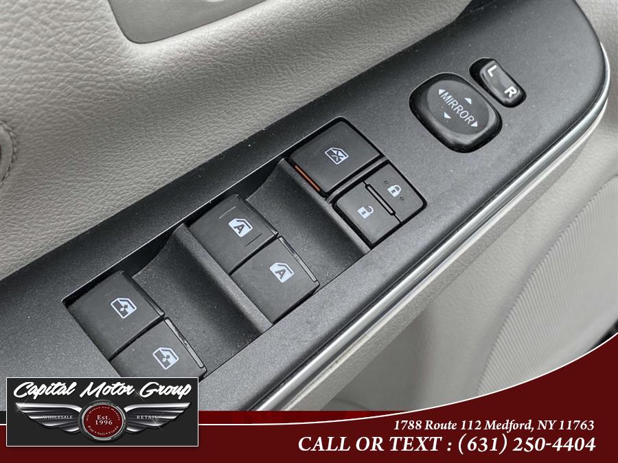2015 Toyota Camry 4dr Sdn I4 Auto XLE (Natl), available for sale in Medford, New York | Capital Motor Group Inc. Medford, New York 2015 Toyota Camry 4dr Sdn I4 Auto XLE (Natl), available for sale in Medford, New York | Capital Motor Group Inc. Medford, New York