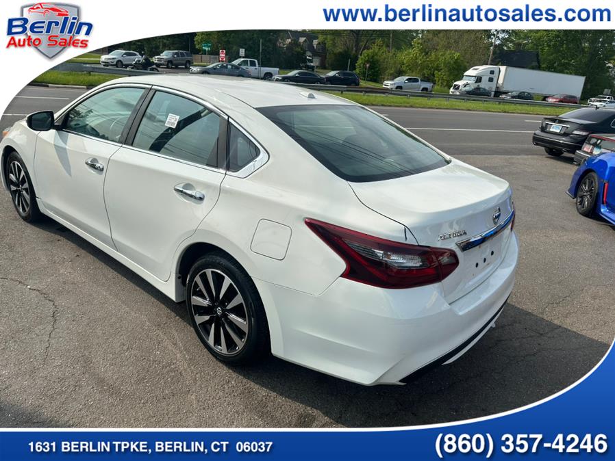 2018 Nissan Altima 2.5 SL Sedan, available for sale in Berlin, Connecticut | Berlin Auto Sales LLC. Berlin, Connecticut 2018 Nissan Altima 2.5 SL Sedan, available for sale in Berlin, Connecticut | Berlin Auto Sales LLC. Berlin, Connecticut